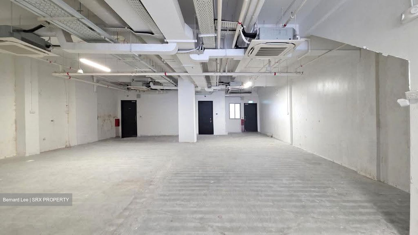 Hongkong Street (D1), Office #630136561